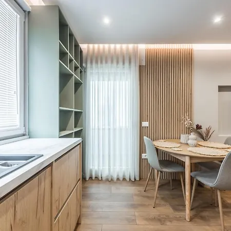 아파트 Elegance Coastal